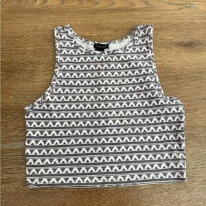 Forever 21 Geometric Gray and Pink Crop Top